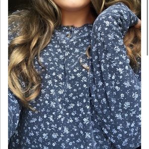 Floral Button Long Sleeve - Medium